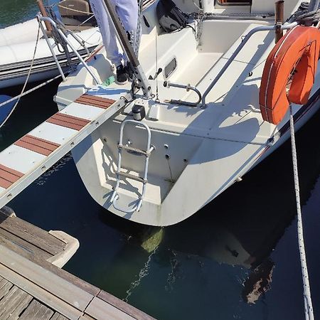 Bateau A Quai St Raphael, 4 Couchages , Voilier Etap 28I Hotel Saint-Raphael  Exterior photo